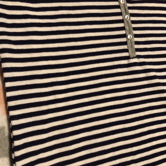 Old Navy Womens Navy Blue&White Striped “Perfect Henley” Short Sleeve Top Size S - Picture 6 of 12